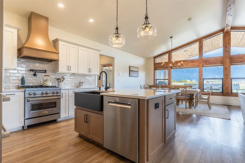 498 Windfield Lane Columbia Falls MT 59912
