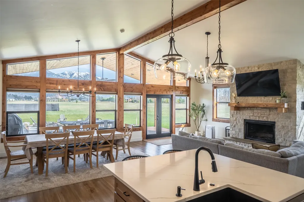 498 Windfield Lane Columbia Falls MT 59912