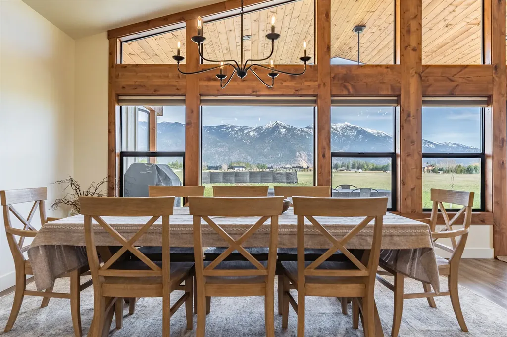 498 Windfield Lane Columbia Falls MT 59912