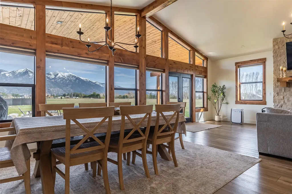 498 Windfield Lane Columbia Falls MT 59912