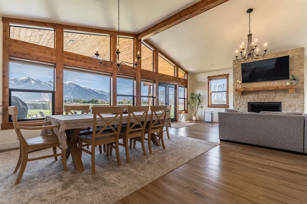 498 Windfield Lane Columbia Falls MT 59912