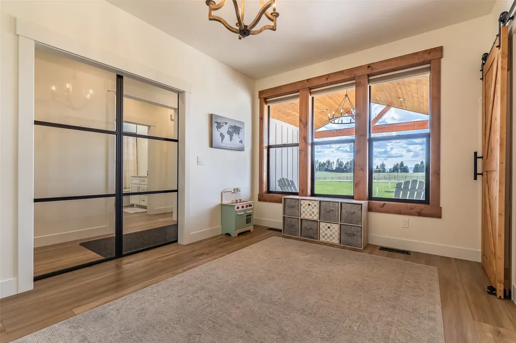 498 Windfield Lane Columbia Falls MT 59912