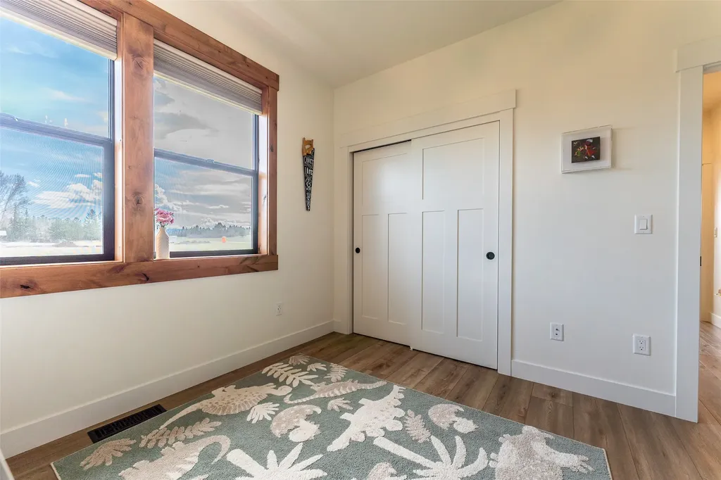 498 Windfield Lane Columbia Falls MT 59912