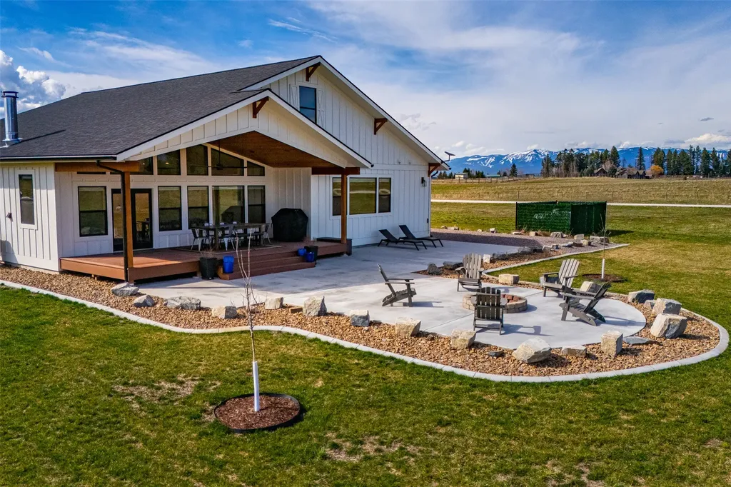 498 Windfield Lane Columbia Falls MT 59912