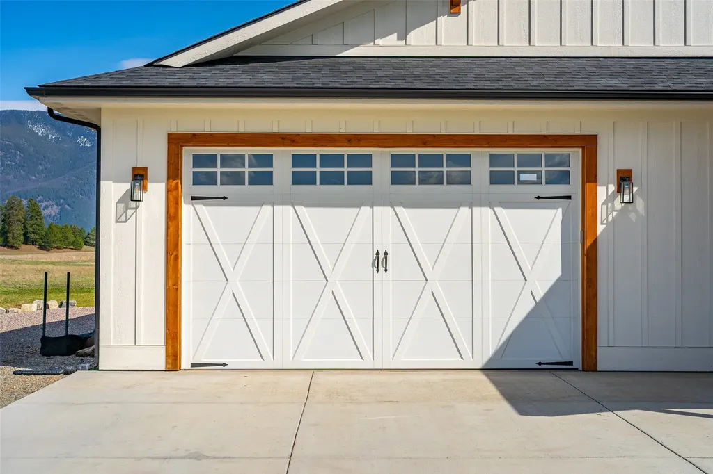 498 Windfield Lane Columbia Falls MT 59912