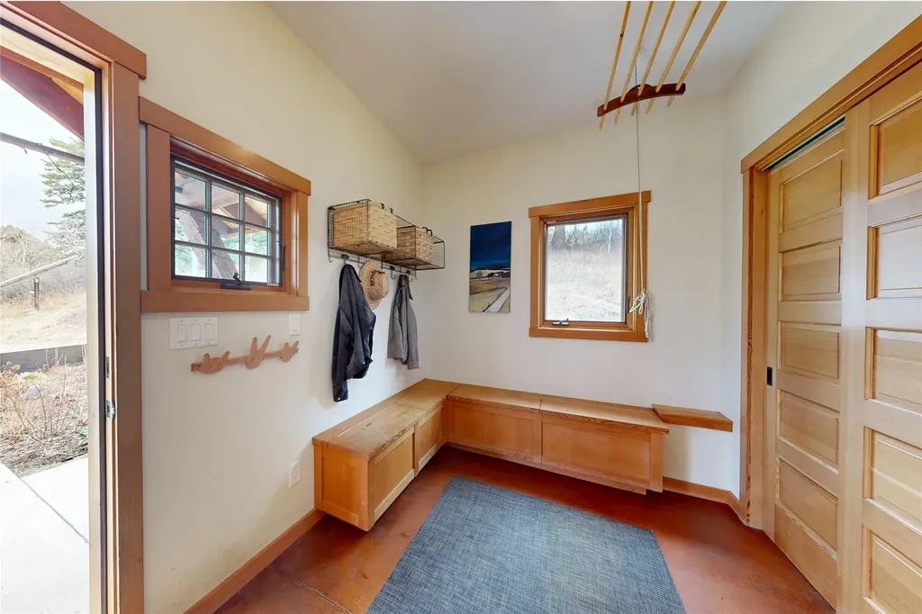 210 Upper Kelly Creek Road Bozeman MT 59715
