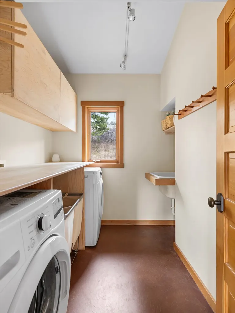210 Upper Kelly Creek Road Bozeman MT 59715