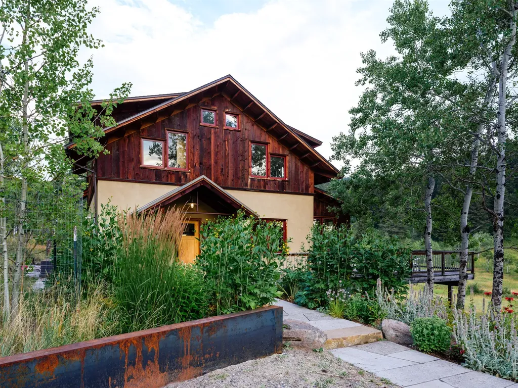 210 Upper Kelly Creek Road Bozeman MT 59715