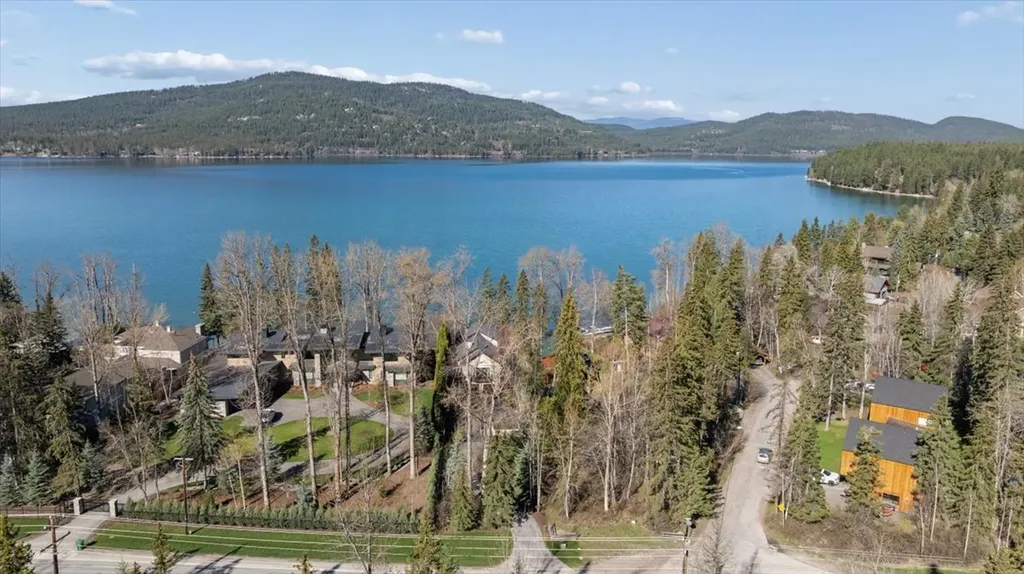 1460 Wisconsin Avenue Whitefish MT 59937