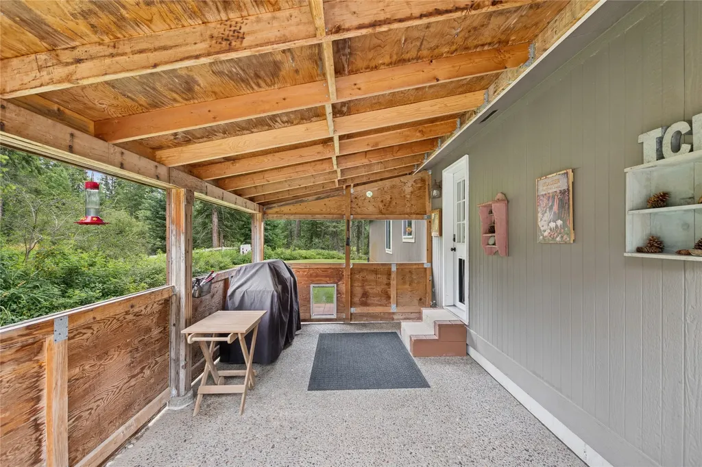 883 Lupfer Road Whitefish MT 59937