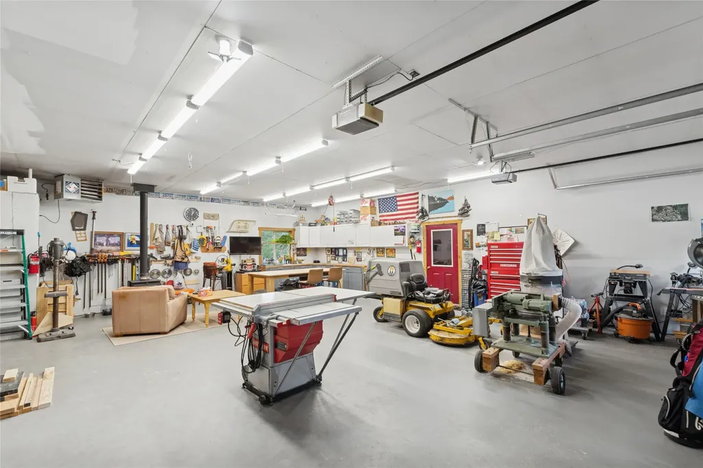 883 Lupfer Road Whitefish MT 59937