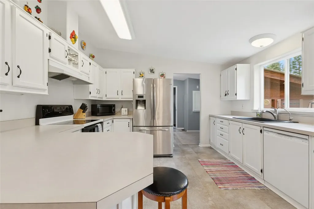 883 Lupfer Road Whitefish MT 59937