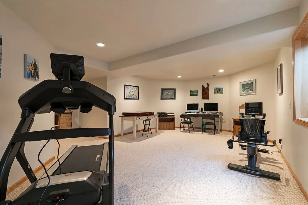 5445 Wildlife Way Florence MT 59833