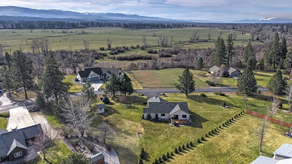 5445 Wildlife Way Florence MT 59833