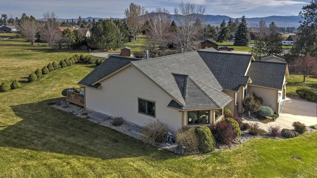 5445 Wildlife Way Florence MT 59833