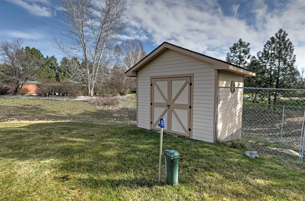 5445 Wildlife Way Florence MT 59833