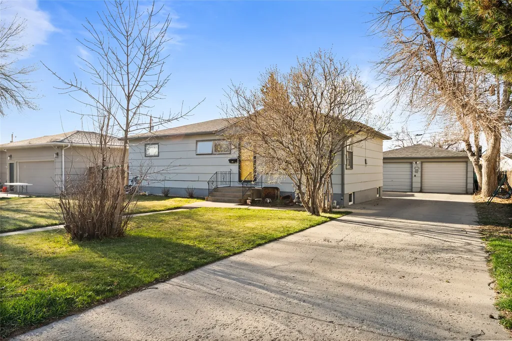 216 Smelter Avenue NW Great Falls MT 59404