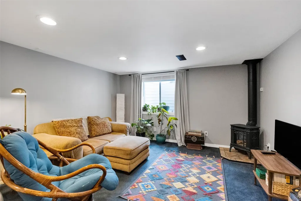 1612 Bel-air Place Missoula MT 59801