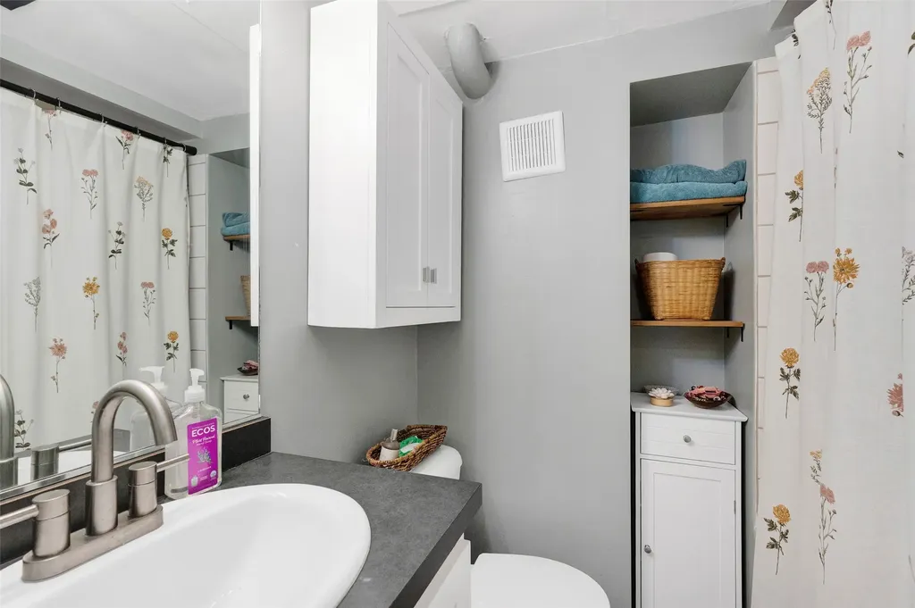 1612 Bel-air Place Missoula MT 59801