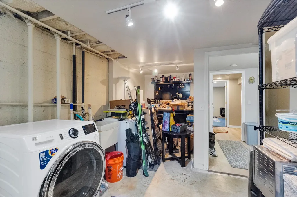 1612 Bel-air Place Missoula MT 59801