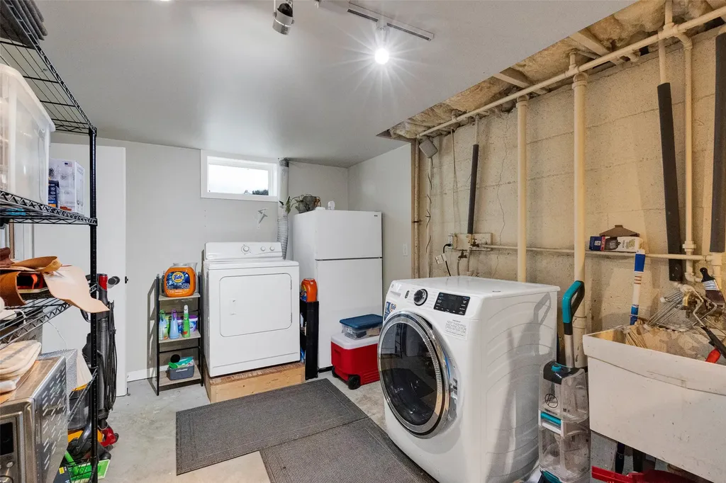 1612 Bel-air Place Missoula MT 59801