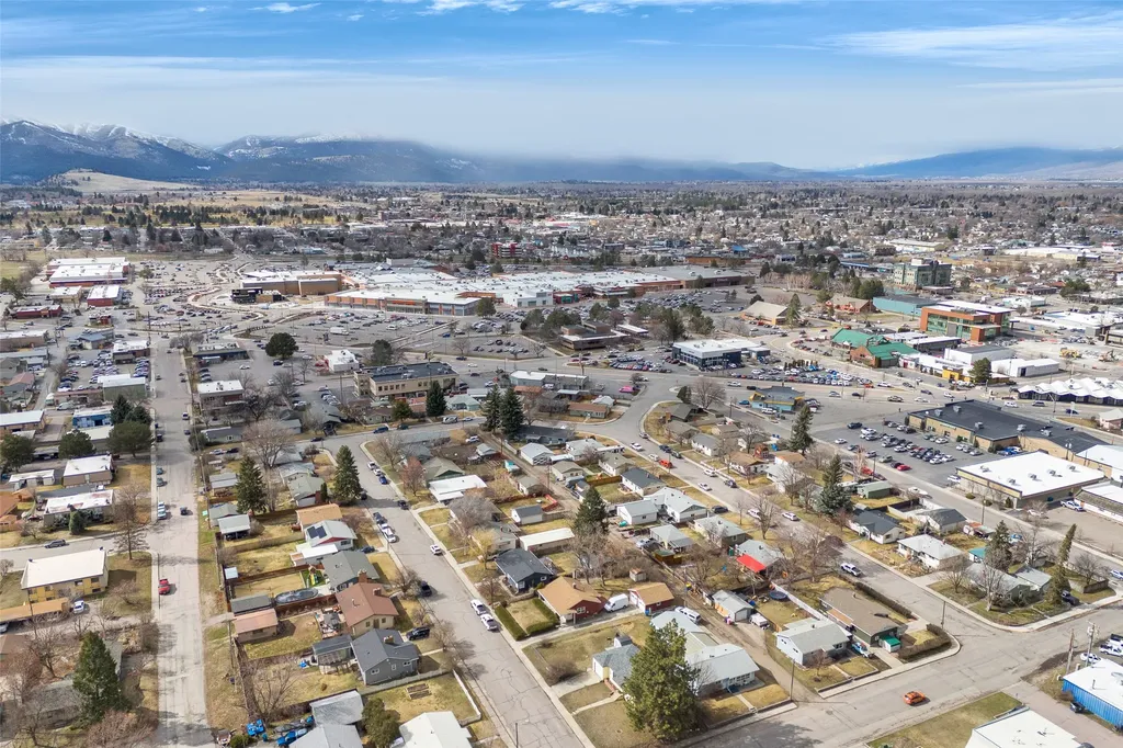 1612 Bel-air Place Missoula MT 59801