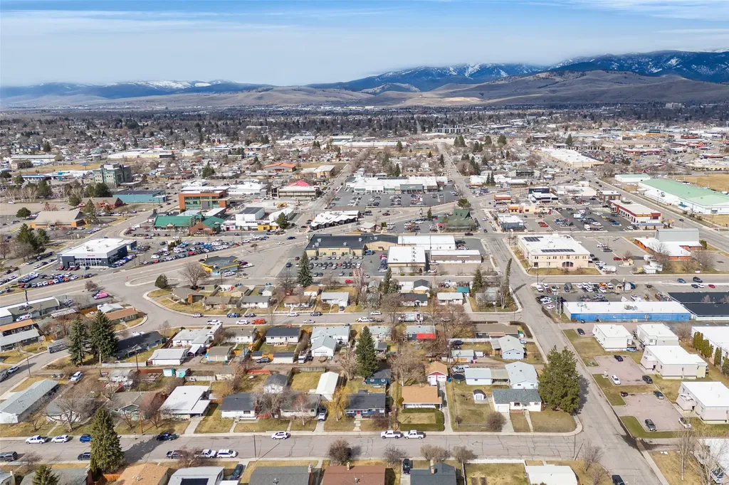 1612 Bel-air Place Missoula MT 59801