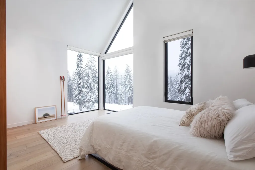 15 Glades Crescent Whitefish MT 59937