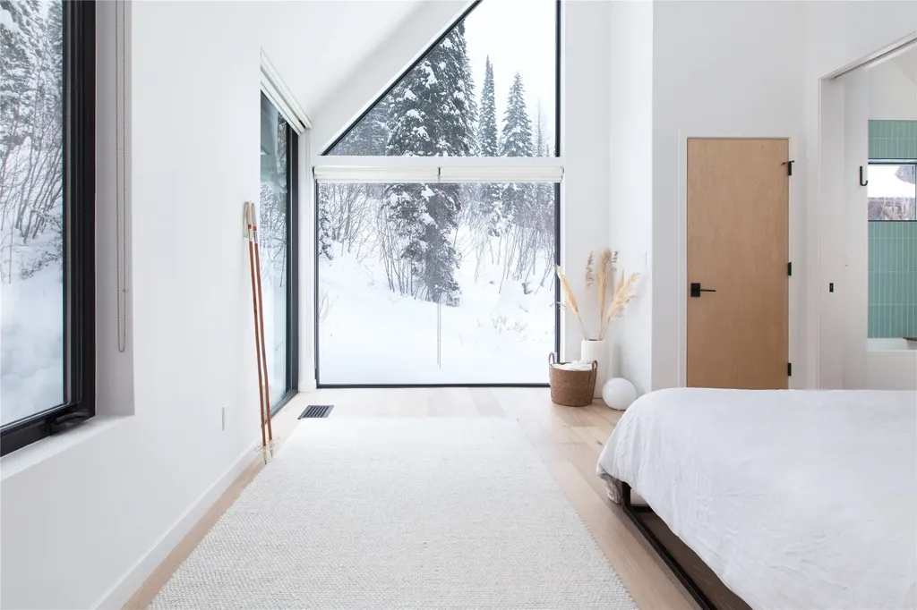 15 Glades Crescent Whitefish MT 59937