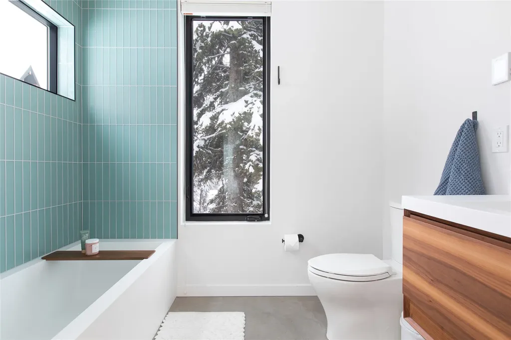 15 Glades Crescent Whitefish MT 59937