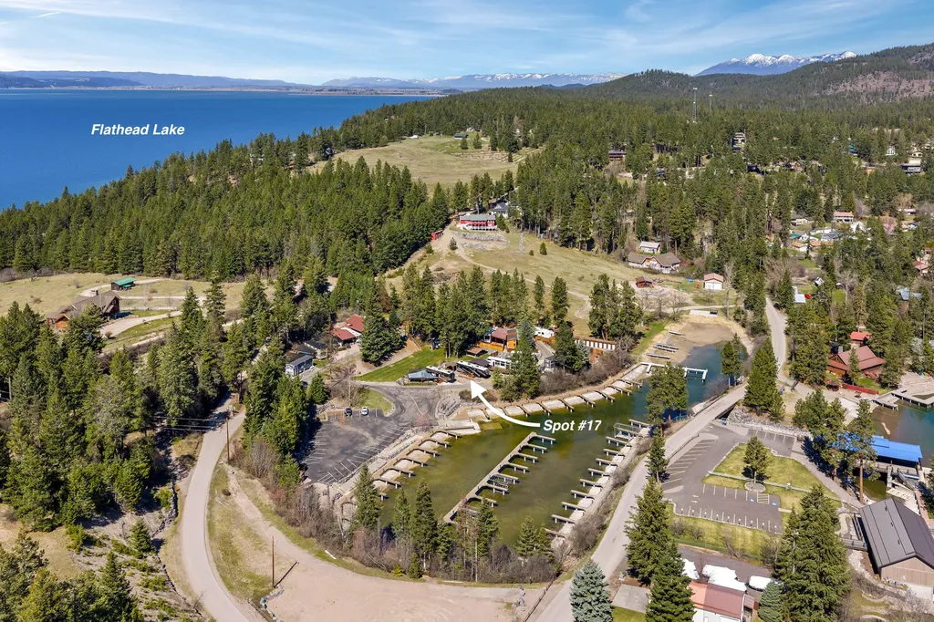 33336 Whitecap Lane Bigfork MT 59911