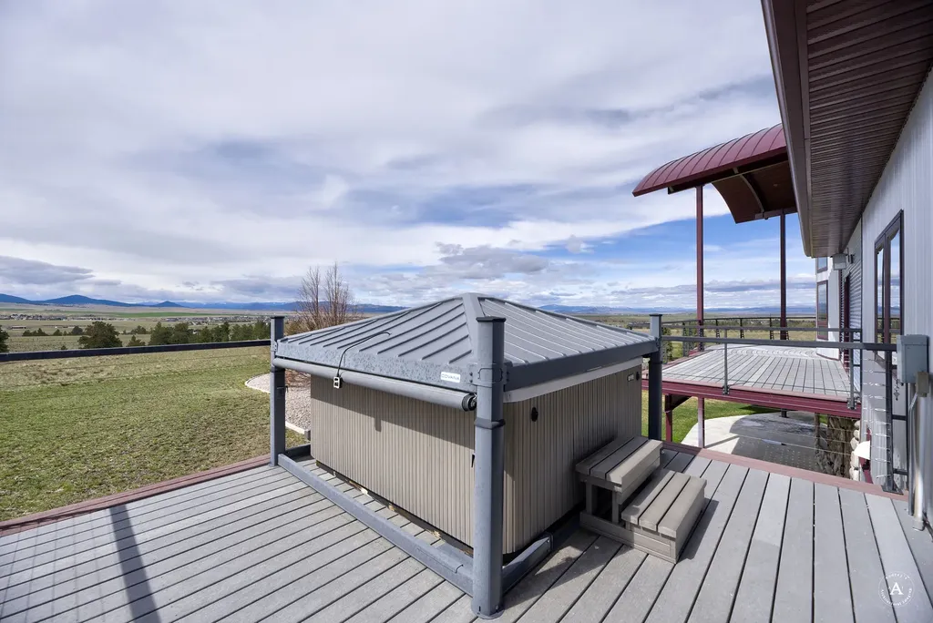 6131 Johnson Road East Helena MT 59635