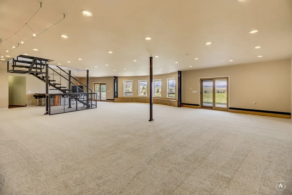 6131 Johnson Road East Helena MT 59635