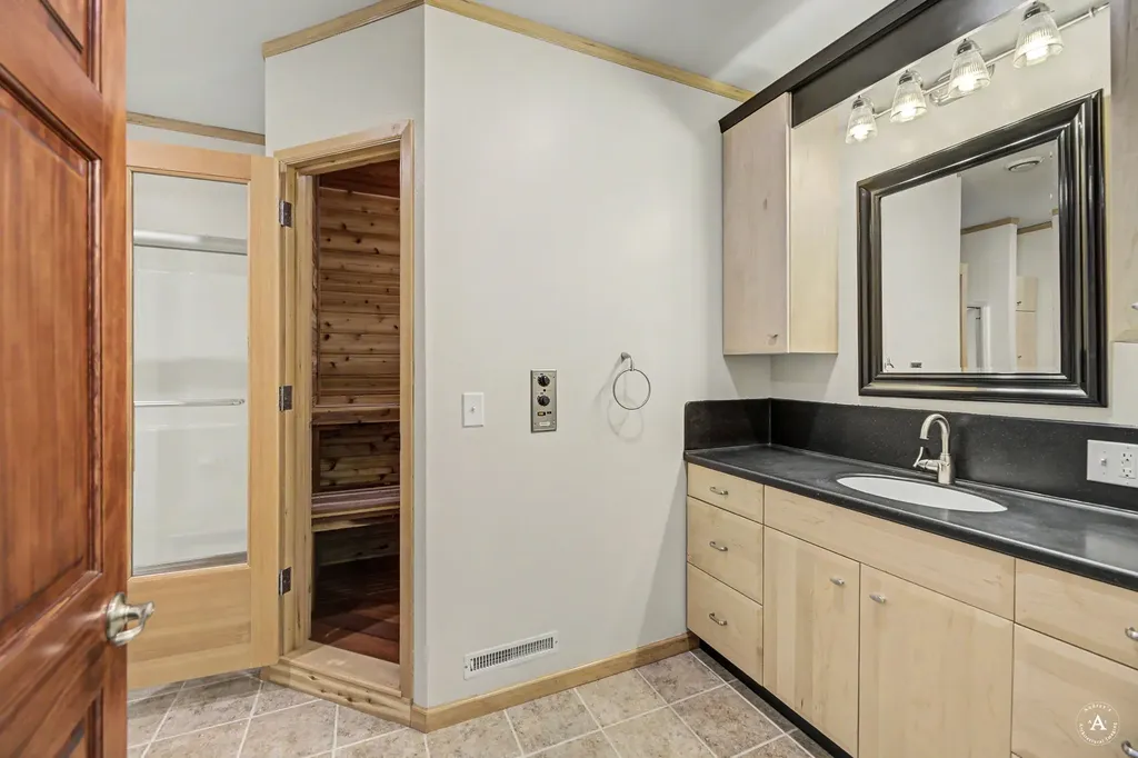 6131 Johnson Road East Helena MT 59635