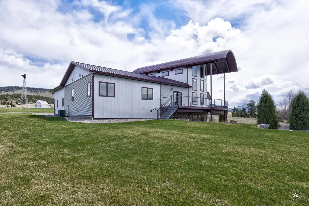 6131 Johnson Road East Helena MT 59635