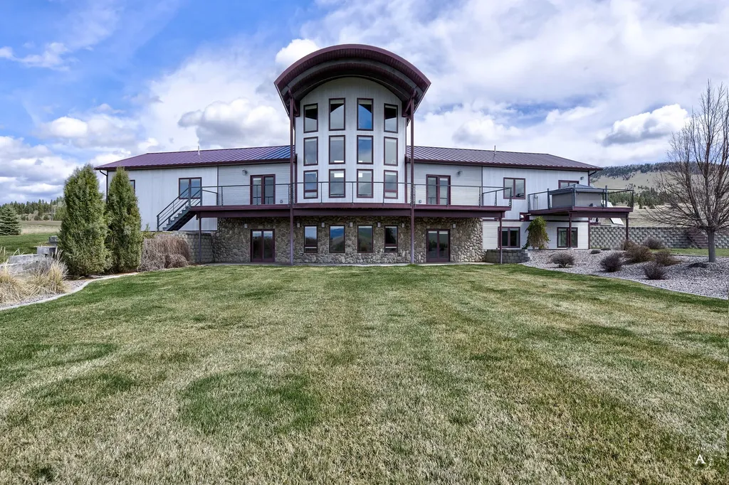 6131 Johnson Road East Helena MT 59635