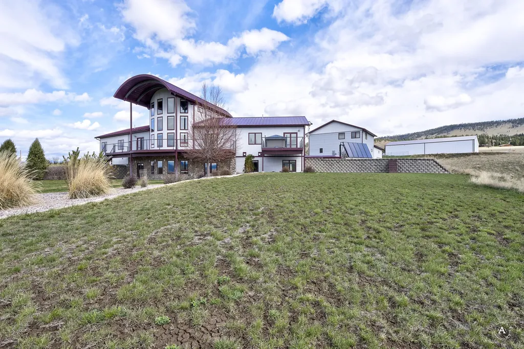 6131 Johnson Road East Helena MT 59635
