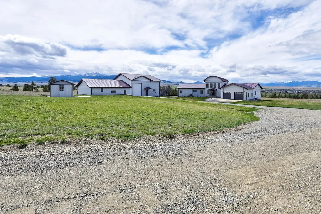 6131 Johnson Road East Helena MT 59635