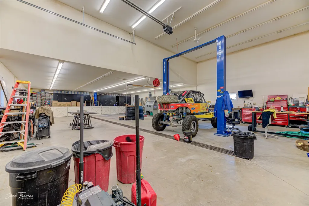 6131 Johnson Road East Helena MT 59635
