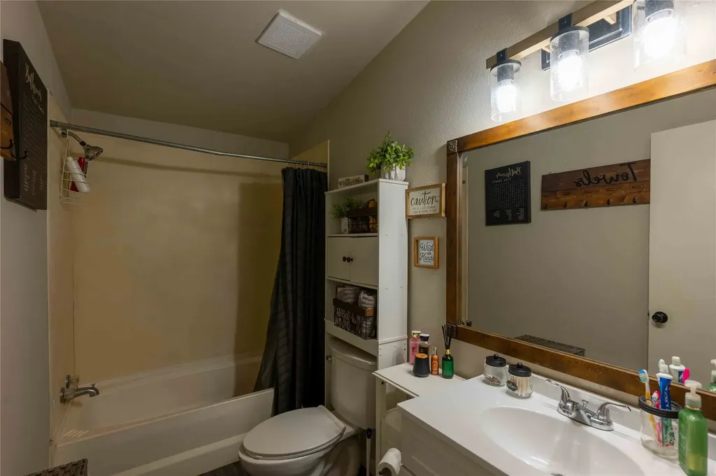 5670 Mount Highway 200 Thompson Falls MT 59873