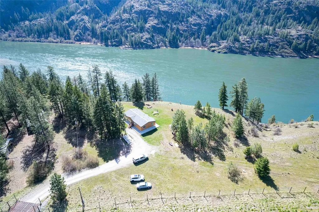 5670 Mount Highway 200 Thompson Falls MT 59873