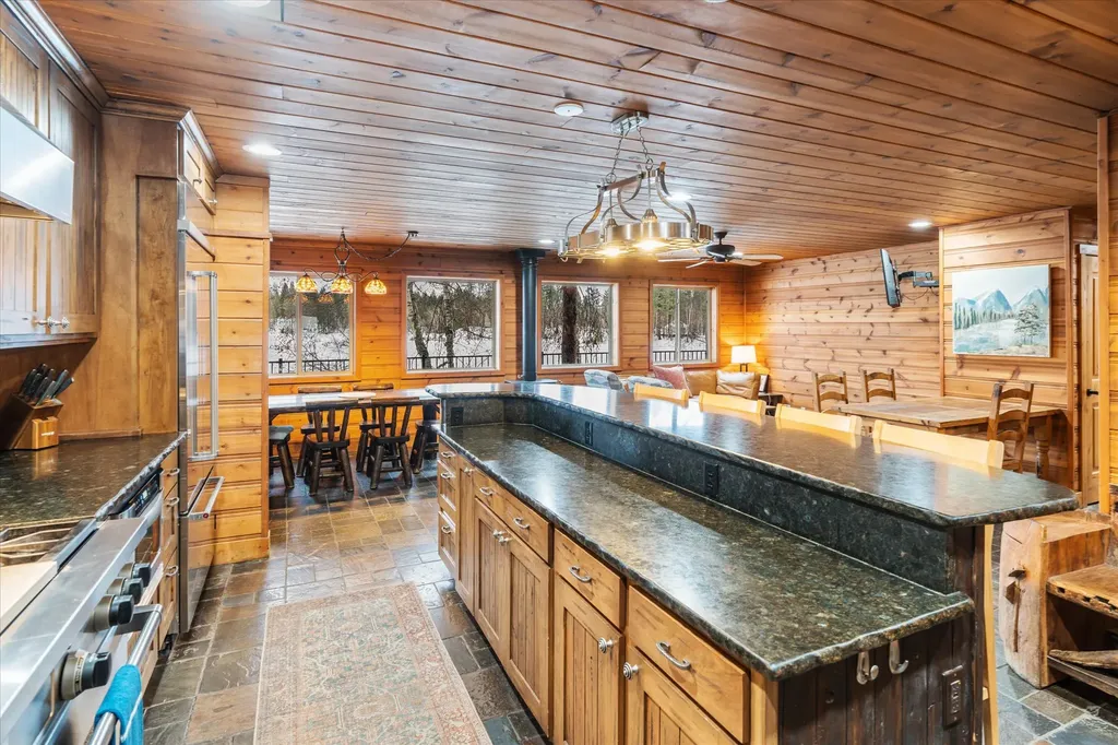 655 Leksand Trail Whitefish MT 59937