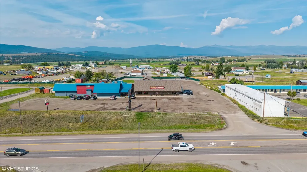1821 Us Highway 93 N Eureka MT 59917