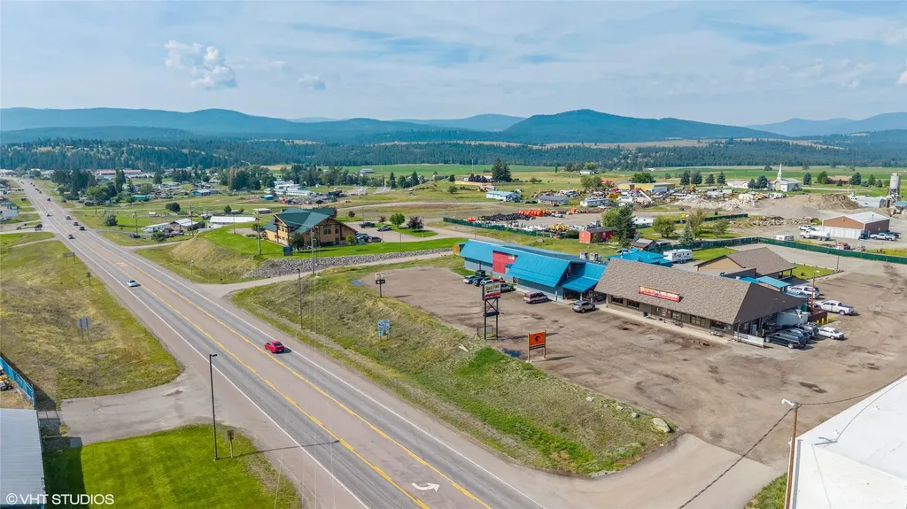1821 Us Highway 93 N Eureka MT 59917