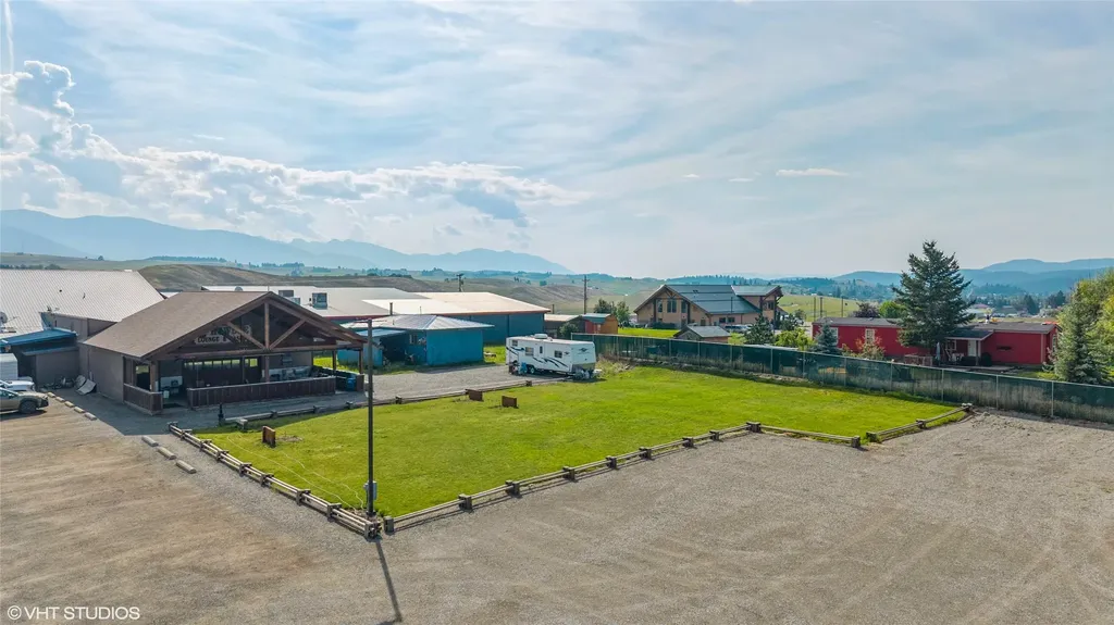 1821 Us Highway 93 N Eureka MT 59917