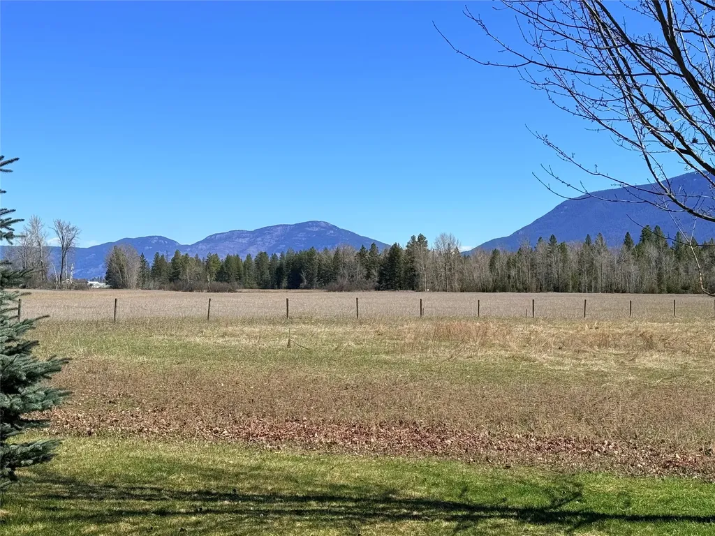 2615 Helena Flats Road Kalispell MT 59901