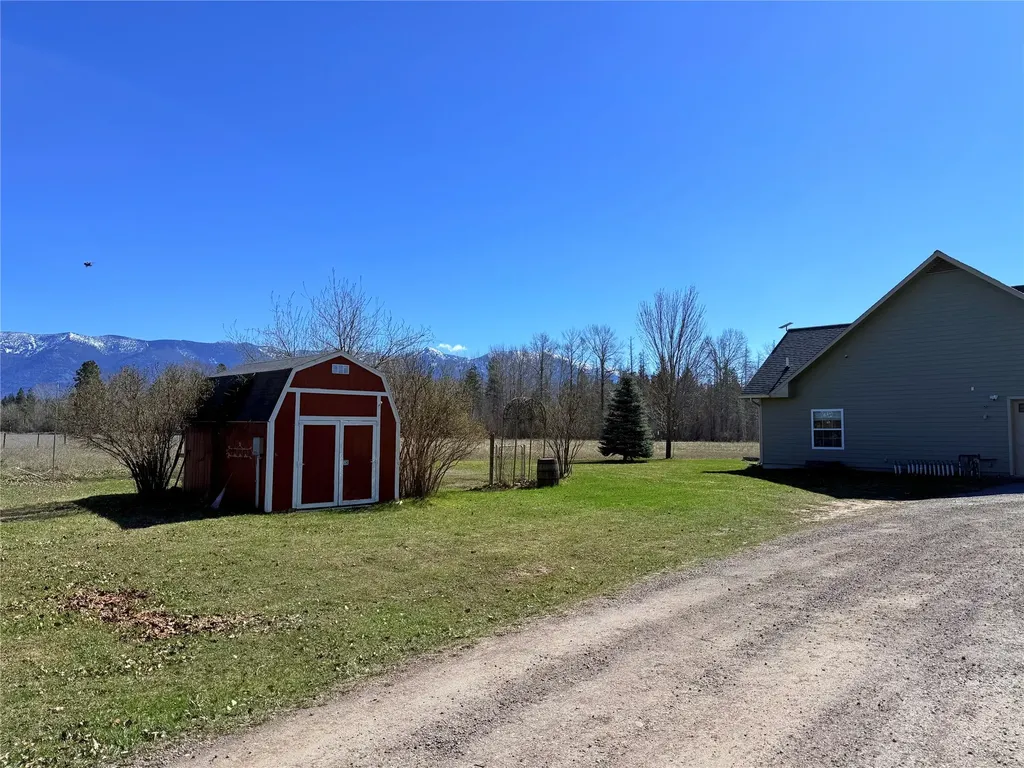 2615 Helena Flats Road Kalispell MT 59901