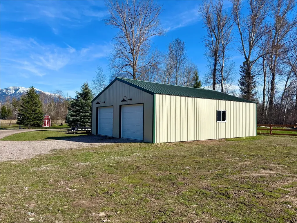 2615 Helena Flats Road Kalispell MT 59901