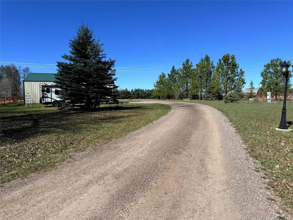 2615 Helena Flats Road Kalispell MT 59901