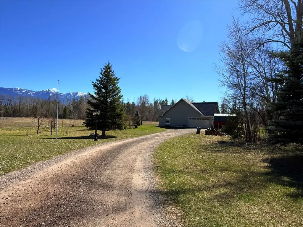 2615 Helena Flats Road Kalispell MT 59901